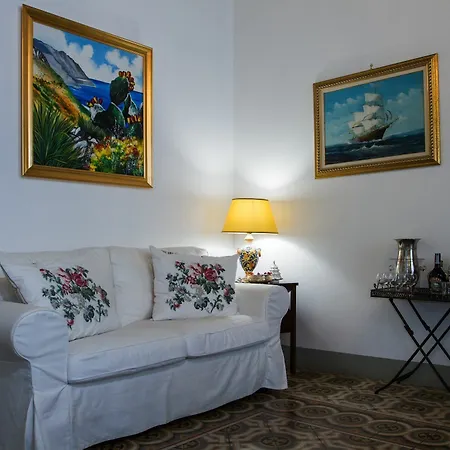 Casa Mo And فندق مبيت وإفطار باليرمو