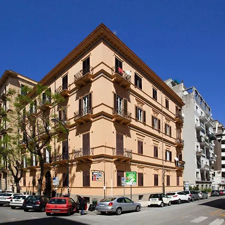 Casa Mo And 4* باليرمو