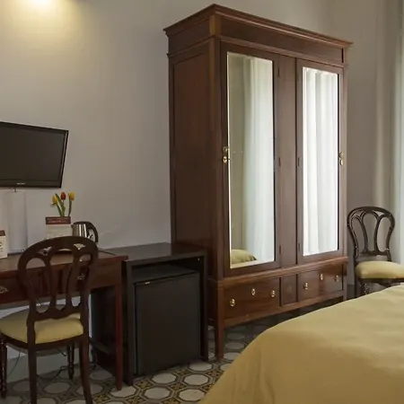 Casa Mo And 4*